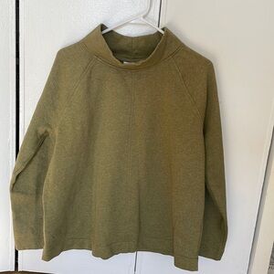 J Jill Sage funnell neck top M New